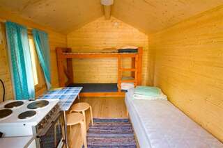 Кемпинги Kangasjoki Camping Суомуссалми Коттедж с общей ванной комнатой (для 3 взрослых)-6