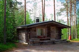 Кемпинги Kangasjoki Camping Суомуссалми Коттедж с общей ванной комнатой (4 взрослых)-1